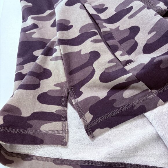 Denim & Co Active Camo French Terry Tunic Top Size L Gray Pockets Long Sleeve - Picture 9 of 13